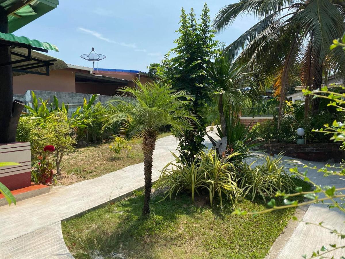 Hotel Suntalee House Nai Yang Beach Esterno foto